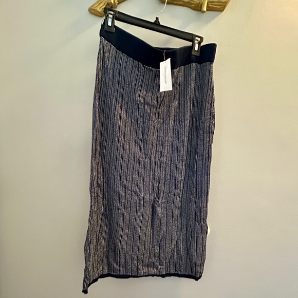 Banana Republic skirt - Picture 2 of 7